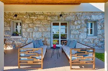 Stylish 4-Bedroom Villa with Pool in Opatija