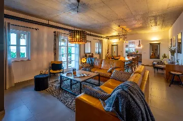 Stylish 4-Bedroom Villa with Pool in Opatija