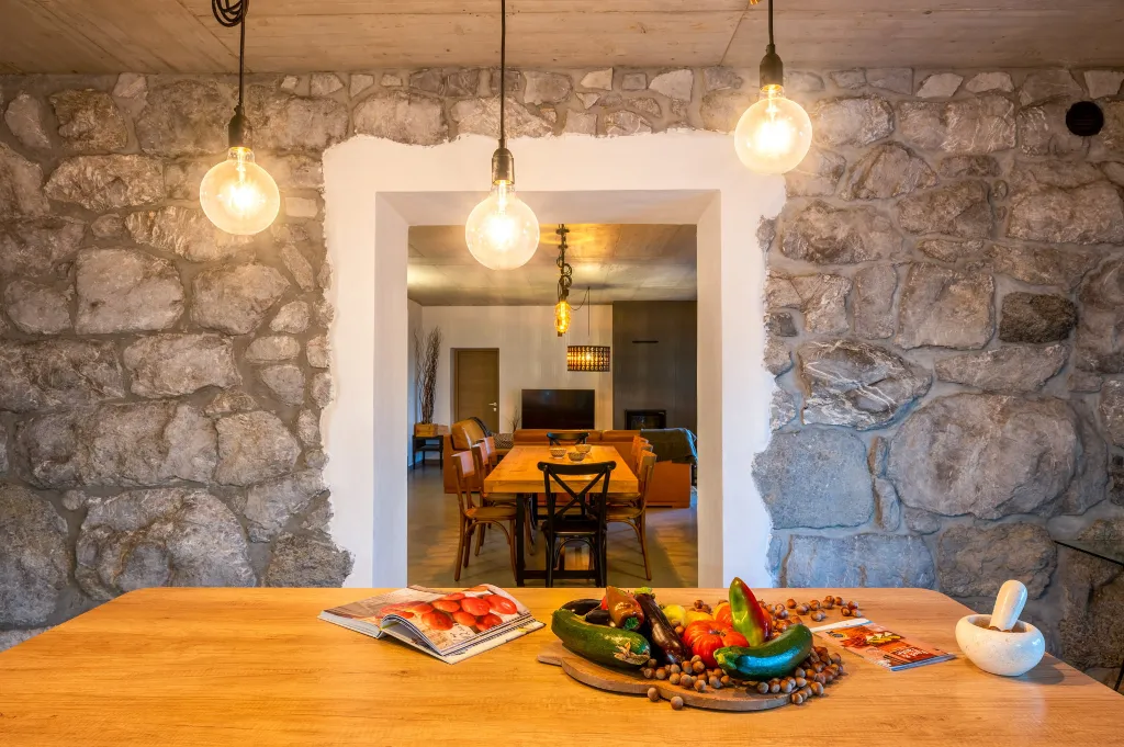 Stylish 4-Bedroom Villa with Pool in Opatija