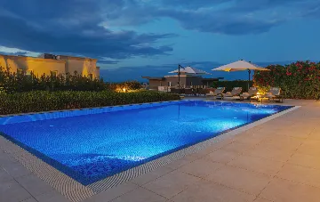 Contemporary Villa Retreat with Pool in Savudrija