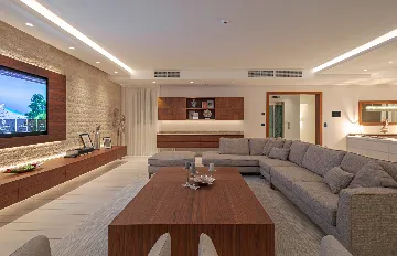 Contemporary Villa Retreat with Pool in Savudrija