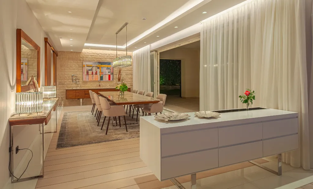 Contemporary Villa Retreat with Pool in Savudrija