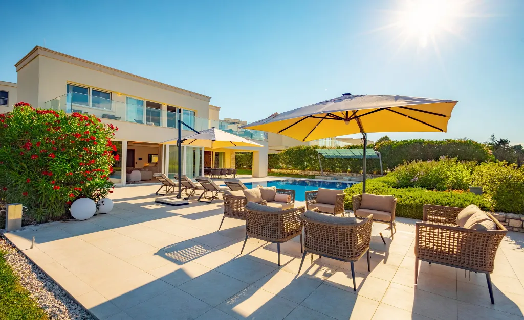 Contemporary Villa Retreat with Pool in Savudrija