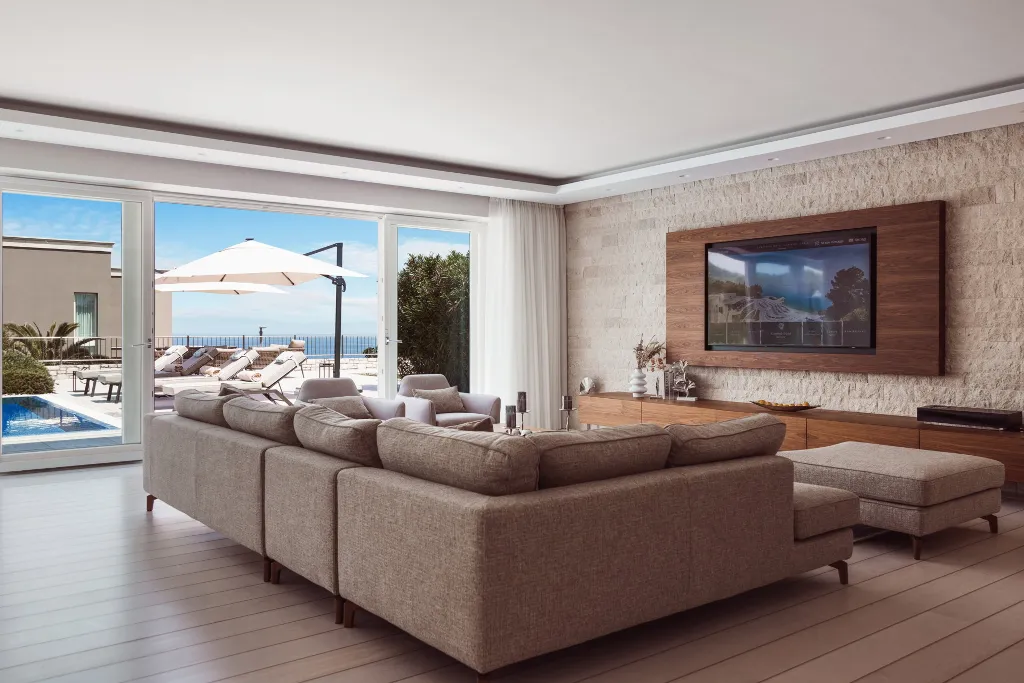 Contemporary Villa Retreat with Pool in Savudrija