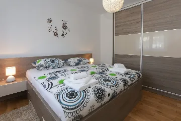 Modern Family Villa with Pool in Kaštel Sućurac