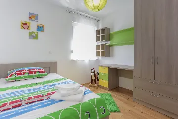 Modern Family Villa with Pool in Kaštel Sućurac