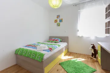 Modern Family Villa with Pool in Kaštel Sućurac