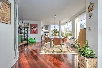 Contemporary Villa with Pool in Žrnovnica