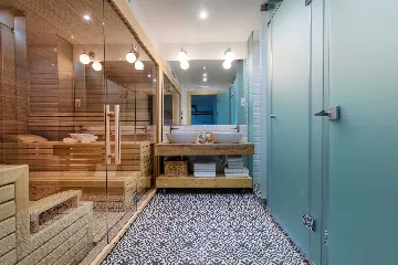 Contemporary Villa with Pool in Žrnovnica