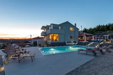 Contemporary Villa with Pool in Žrnovnica