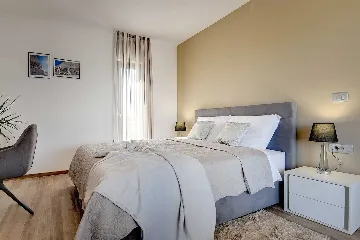 Modern Family Villa with Pool in Pula