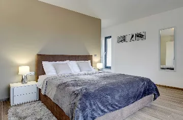 Modern Family Villa with Pool in Pula