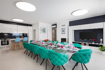 Spacious 9-Bedroom Villa with Pool in Seget Vranjica