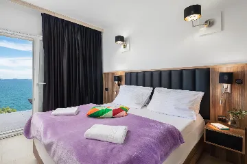 Spacious 9-Bedroom Villa with Pool in Seget Vranjica