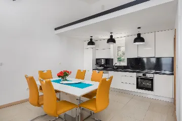 Spacious 9-Bedroom Villa with Pool in Seget Vranjica