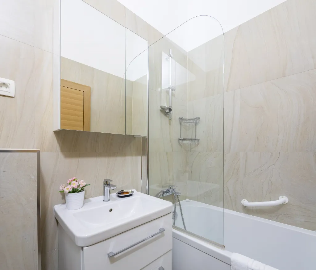 Spacious 9-Bedroom Villa with Pool in Seget Vranjica