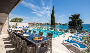 Spacious 8-Bedroom Villa with Pool in Seget Vranjica