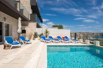 Spacious 8-Bedroom Villa with Pool in Seget Vranjica