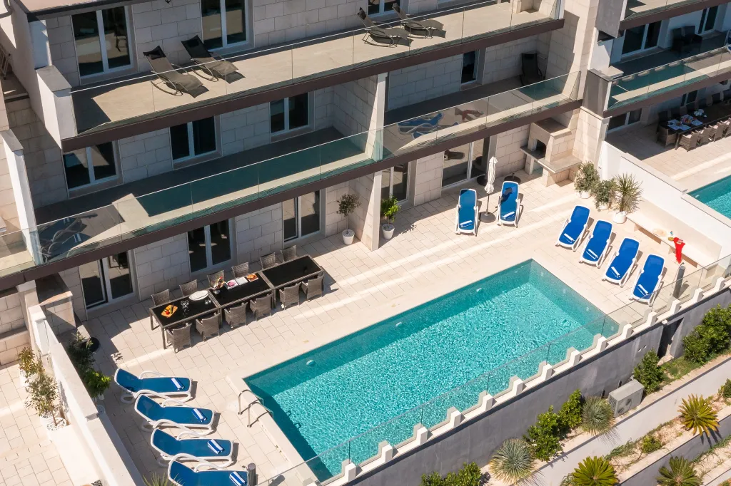 Spacious 8-Bedroom Villa with Pool in Seget Vranjica