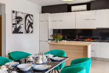 Spacious 8-Bedroom Villa with Pool in Seget Vranjica