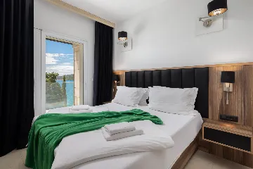 Spacious 8-Bedroom Villa with Pool in Seget Vranjica