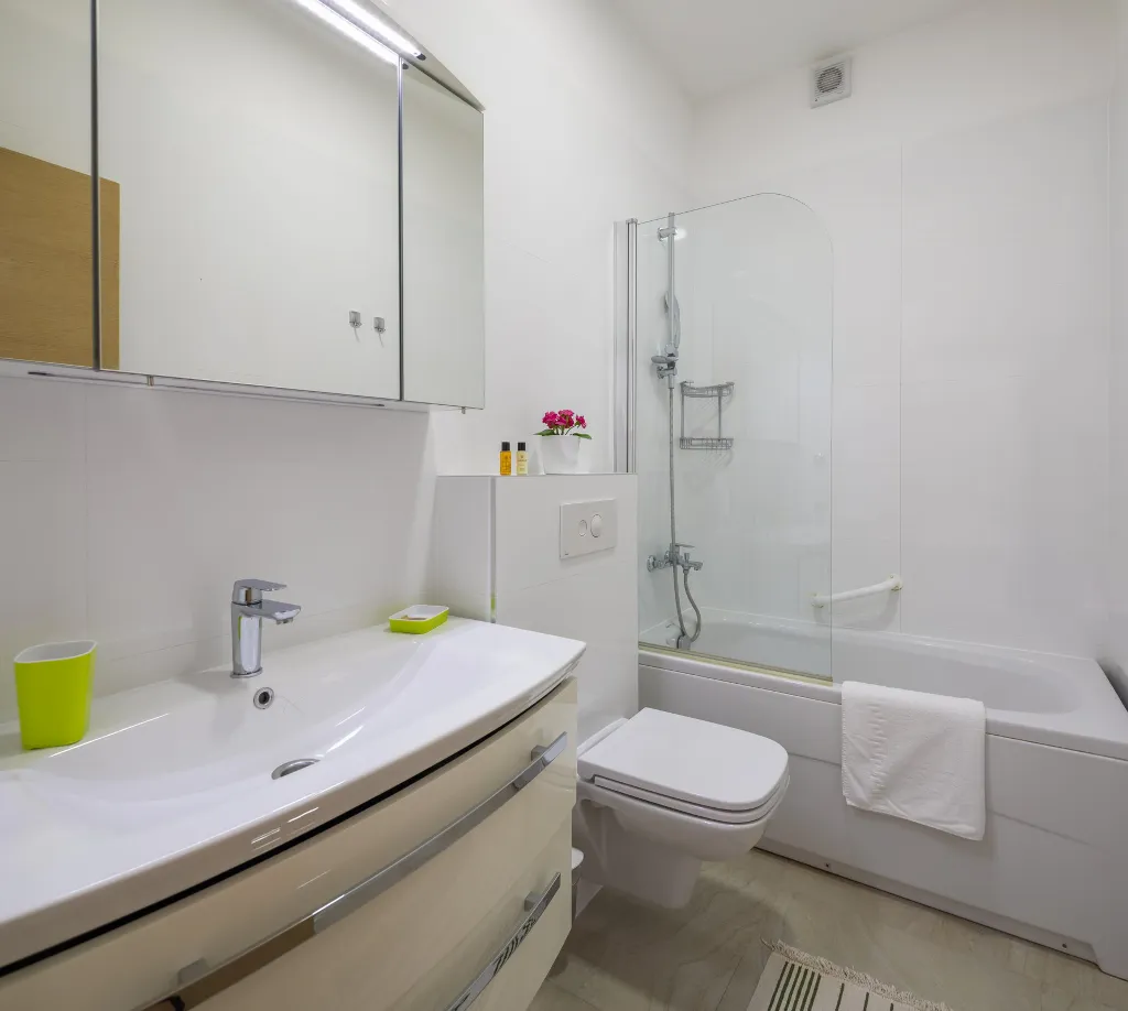 Spacious 8-Bedroom Villa with Pool in Seget Vranjica