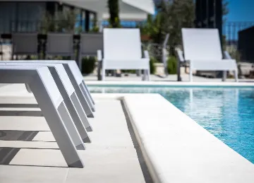 Seafront Modern Villa With Pool Rogoznica