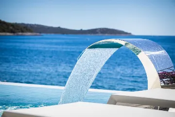 Seafront Modern Villa With Pool Rogoznica