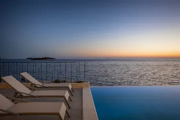 Seafront Modern Villa With Pool Rogoznica