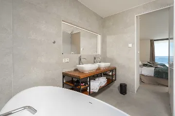 Seafront Modern Villa With Pool Rogoznica