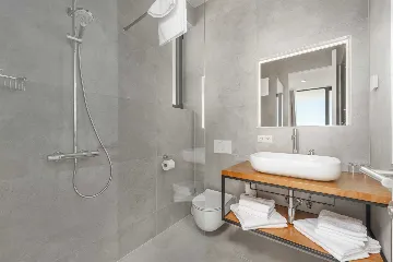 Seafront Modern Villa With Pool Rogoznica