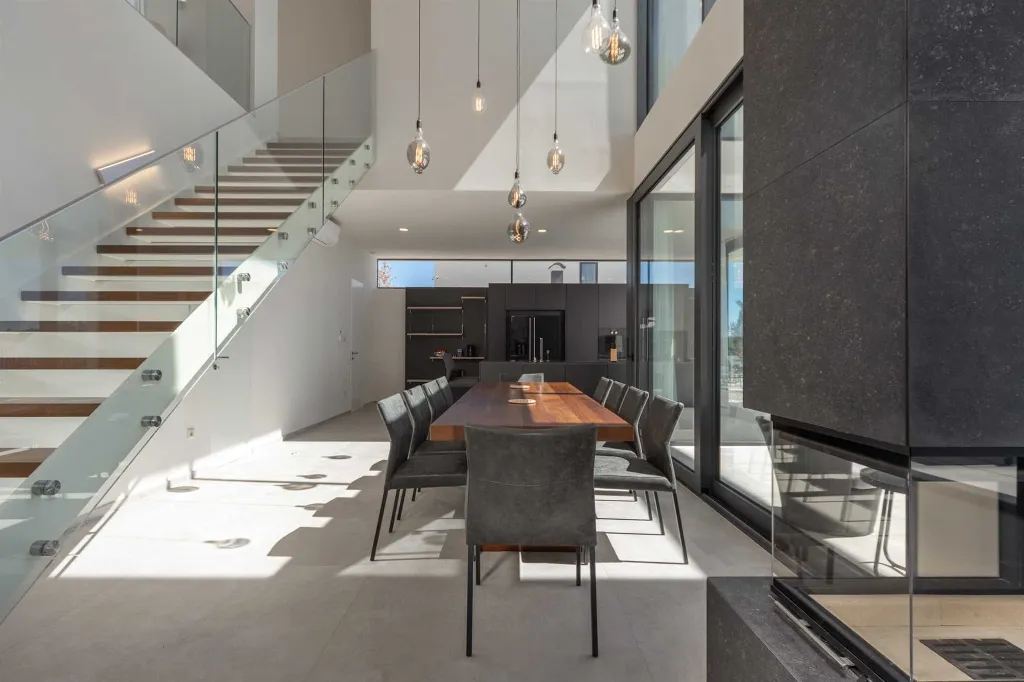 Seafront Modern Villa With Pool Rogoznica