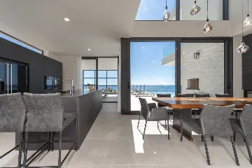 Seafront Modern Villa With Pool Rogoznica