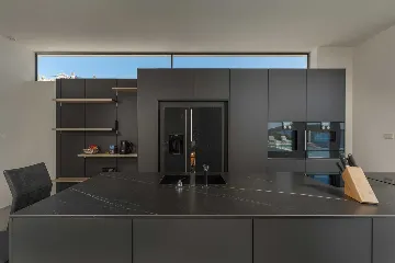 Seafront Modern Villa With Pool Rogoznica