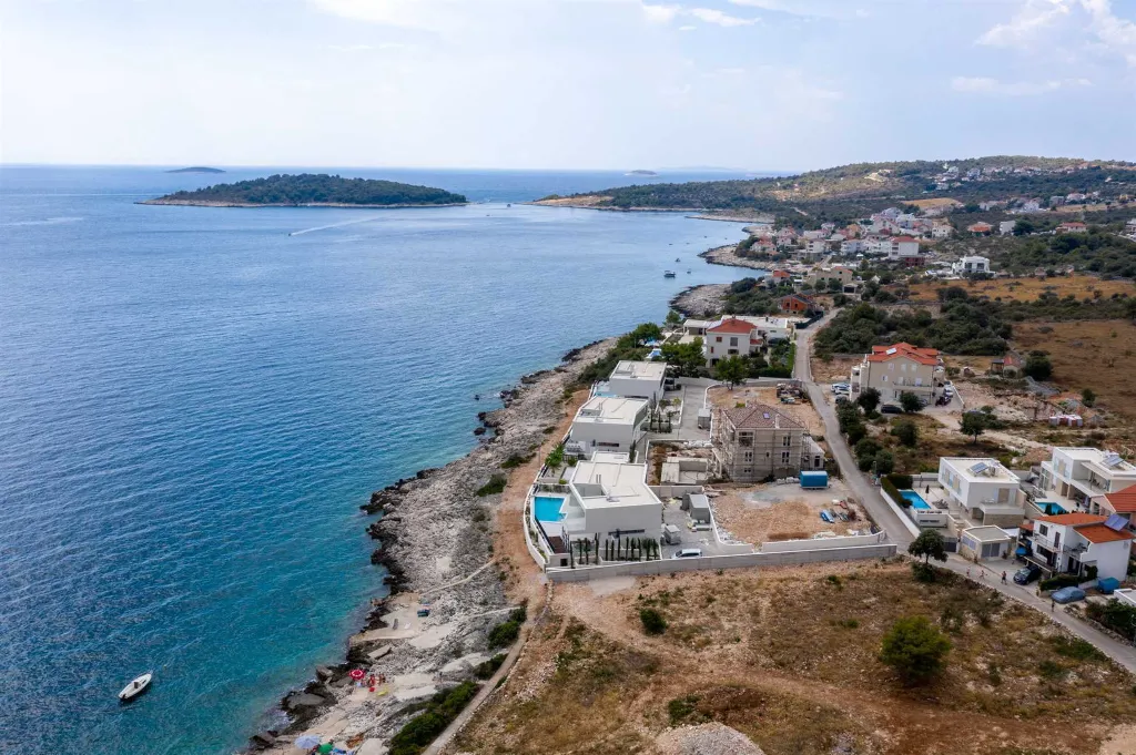 Seafront Modern Villa with Pool in Rogoznica