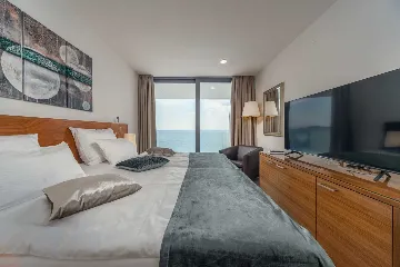 Seafront Modern Villa with Pool in Rogoznica