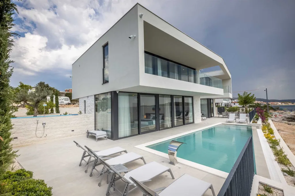 Seafront Modern Villa with Pool in Rogoznica
