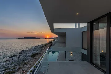 Seafront Modern Villa with Pool in Rogoznica