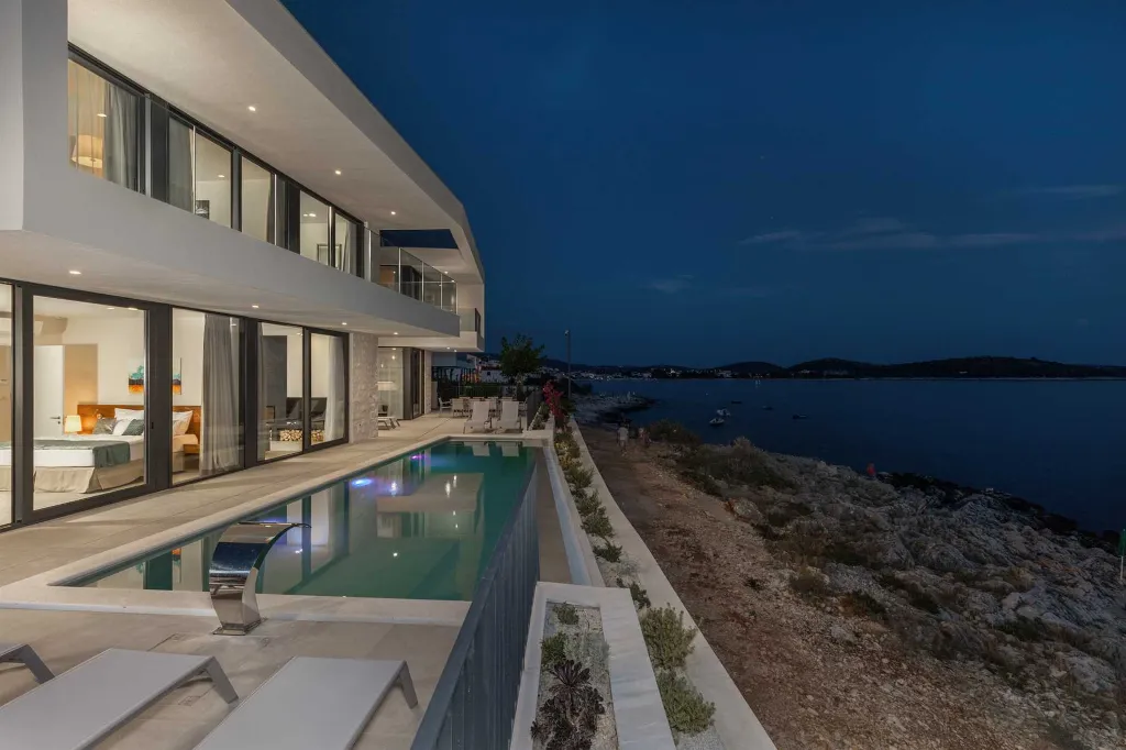 Seafront Modern Villa with Pool in Rogoznica