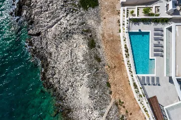 Contemporary Seafront Villa with Infinity Pool Rogoznica