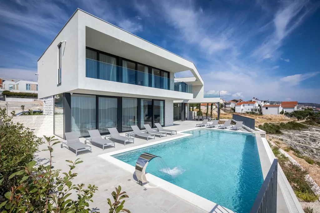 Contemporary Seafront Villa with Infinity Pool Rogoznica