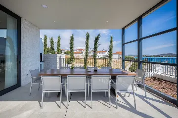 Contemporary Seafront Villa with Infinity Pool Rogoznica