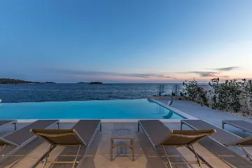 Contemporary Seafront Villa with Infinity Pool Rogoznica