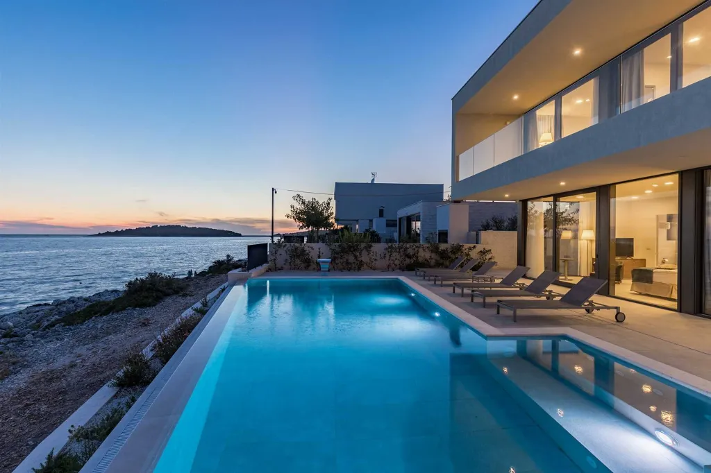 Contemporary Seafront Villa with Infinity Pool Rogoznica