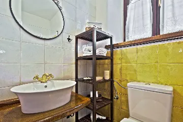 Family Villa with Pool and Garden in Umag