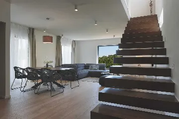 Modern Family Villa with Pool in Marčana