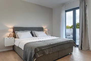 Modern Family Villa with Pool in Marčana