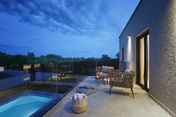 Modern Family Villa with Pool in Marčana