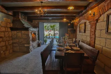 Modern Villa Retreat with Pool in Solin