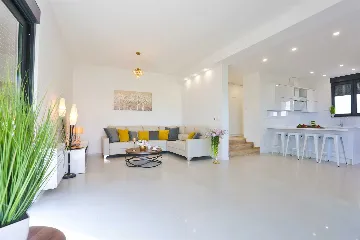 Modern Villa Retreat with Pool in Solin